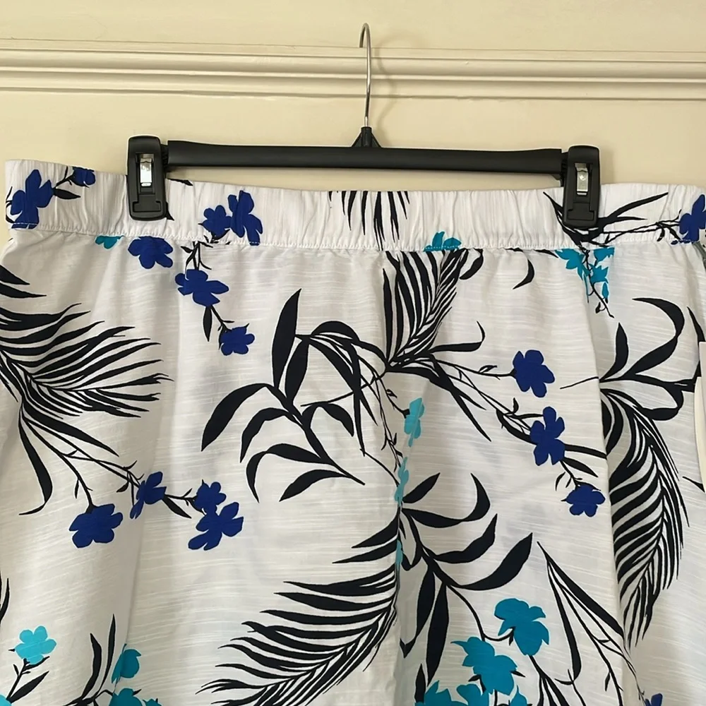 Liz Claiborne Floral Tiered Skirt, XXL - Picture 3 of 5